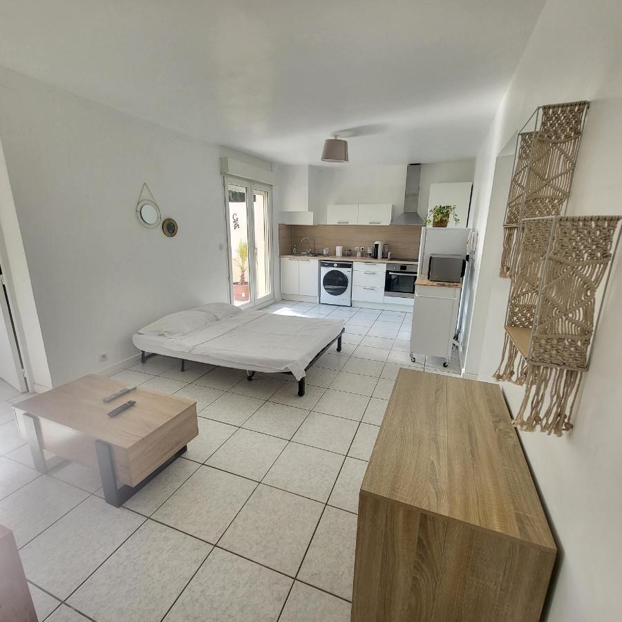 Bel Appartement Avec Jardin De 30M2 , Climatise Avec Parking Et Arrivee Autonome Кабестань Экстерьер фото